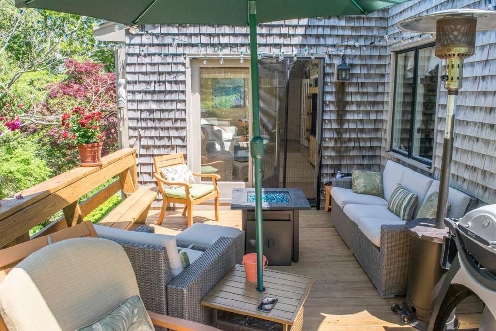 West Falmouth Escape Bagian luar foto