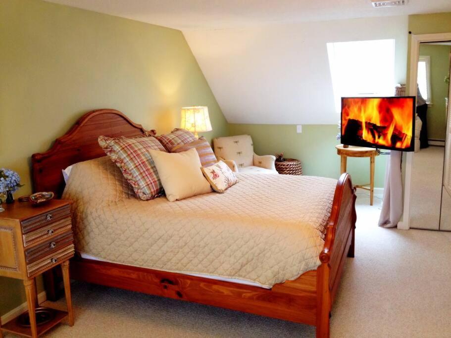 West Falmouth Escape Bagian luar foto