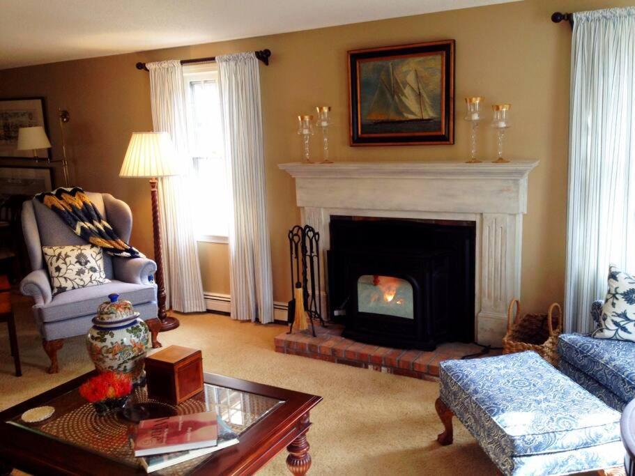West Falmouth Escape Bagian luar foto