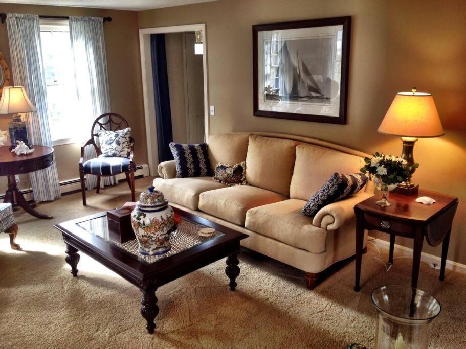 West Falmouth Escape Bagian luar foto